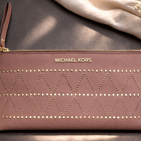 Michael Kors Handbags - Michael Kors Mauve Studded Leather Wristlet Clutch | Gold Hardware | Saffiano